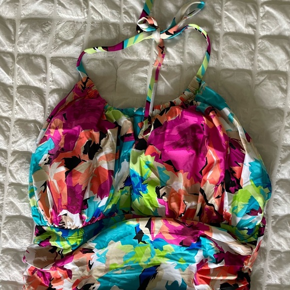 La Blanca Pink and Blue Floral Ruched One Piece Swimsuit with Ruching - Picture 2 of 7